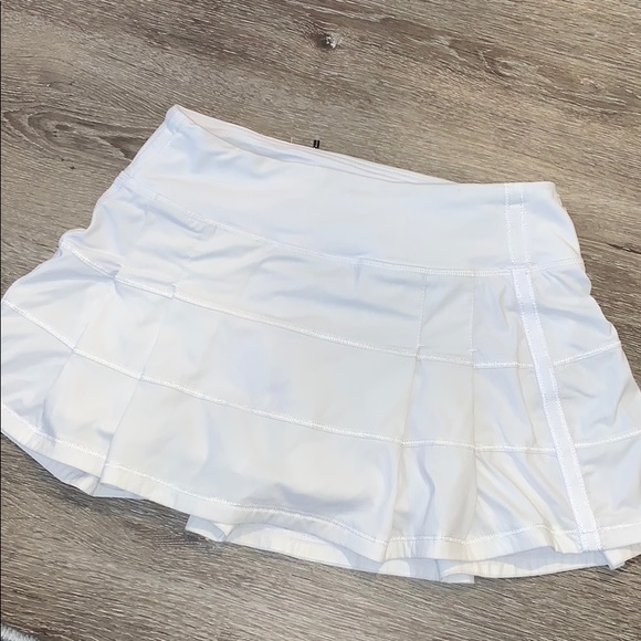 lululemon athletica Dresses & Skirts - Lululemon white skirt